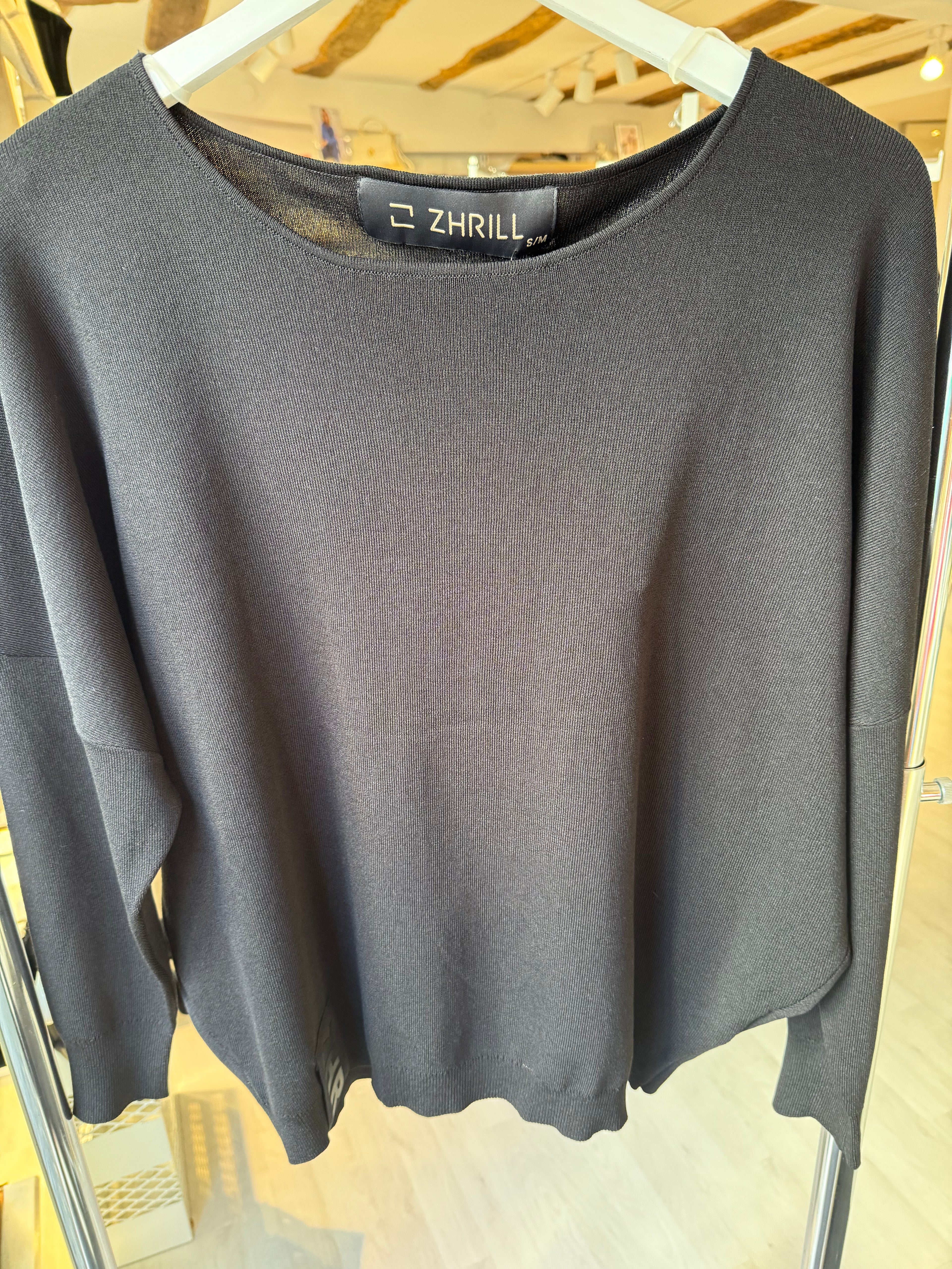 ZHTALIA BLACK