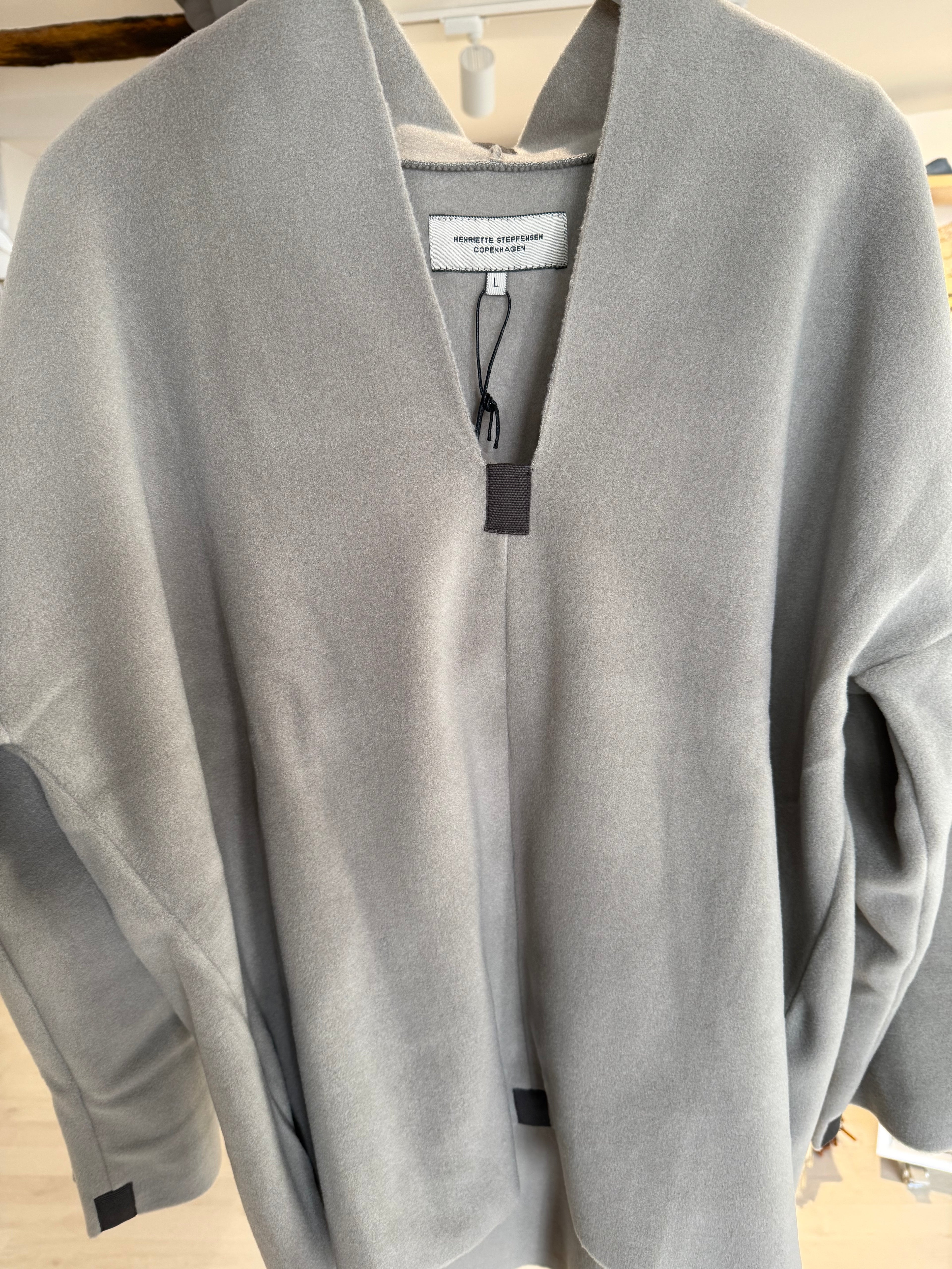 PULLOVER ELEPHANT