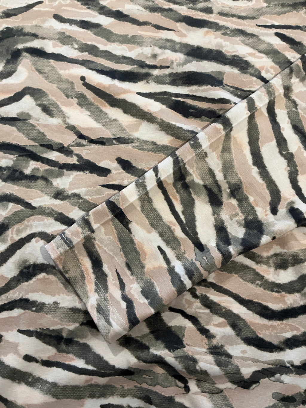 Tiger Print Long Sleeve Top Stylish and Comfortable