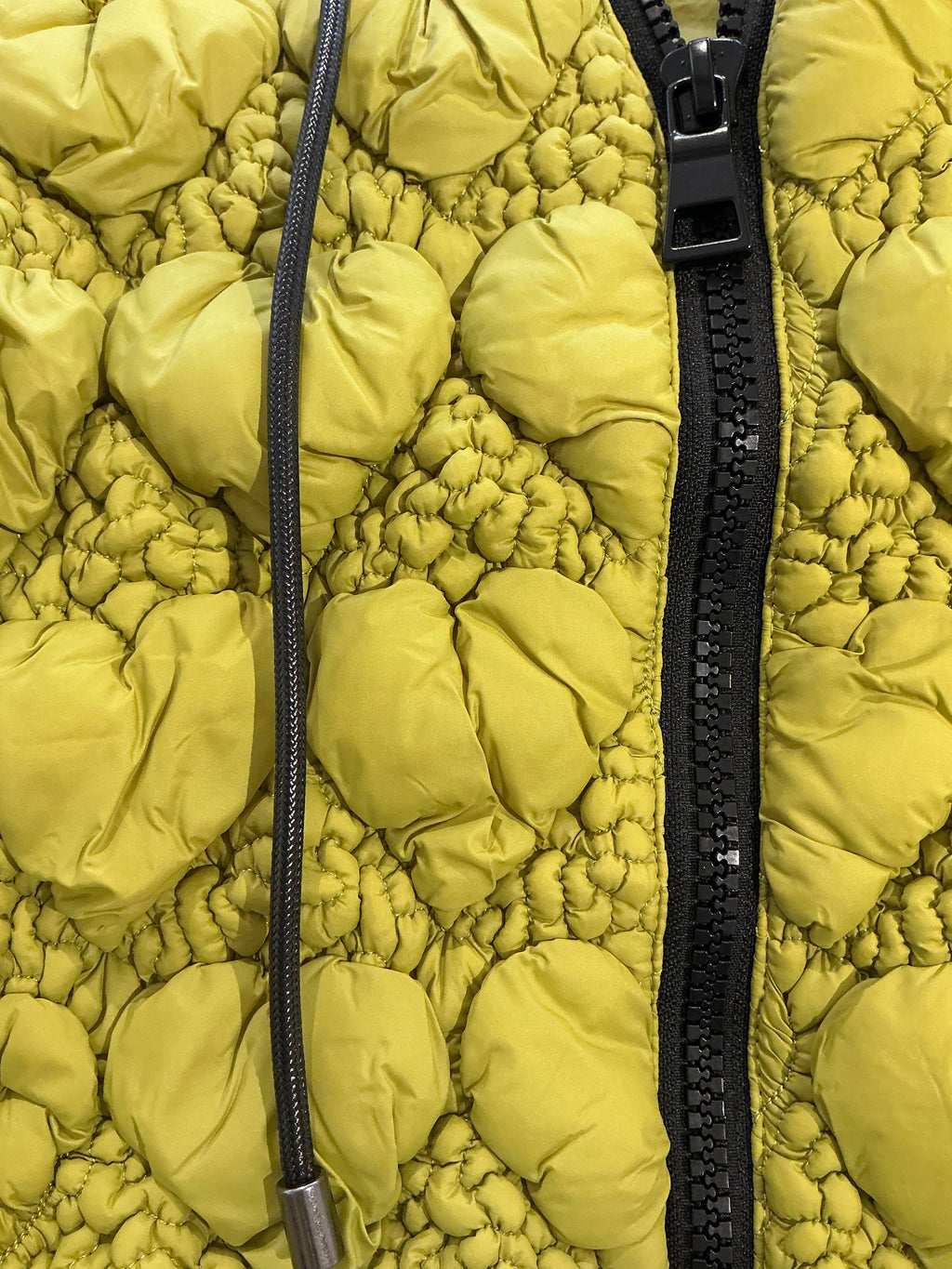 3D Bubble Effect Quilted Vest Basil Green