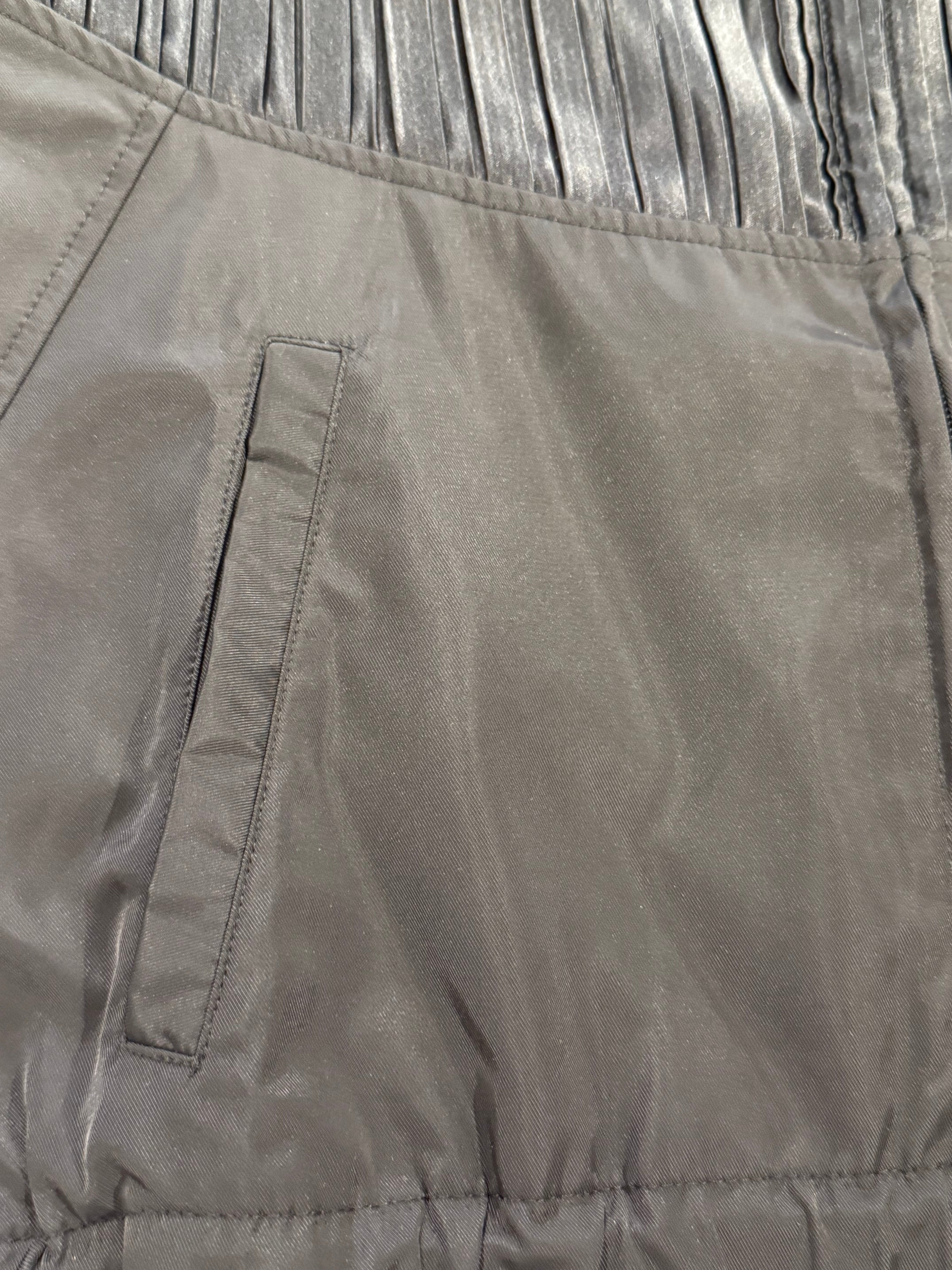 Sporty-Chic Zip Jacket with Pleated Front