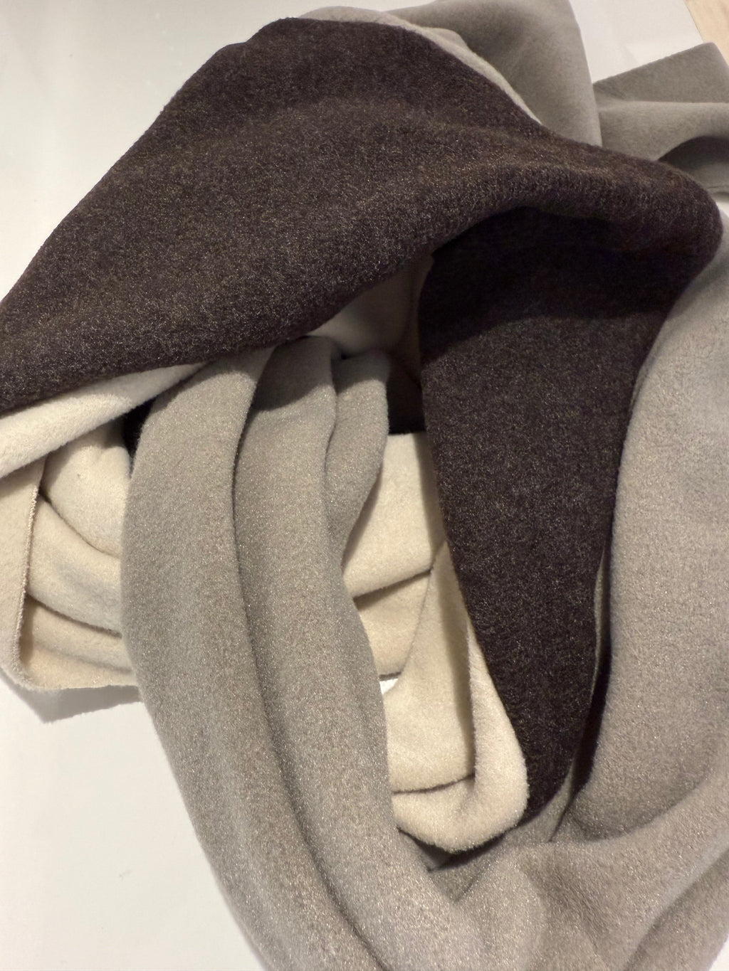 SCARF CHOKOLATE/ELEPH/KIT