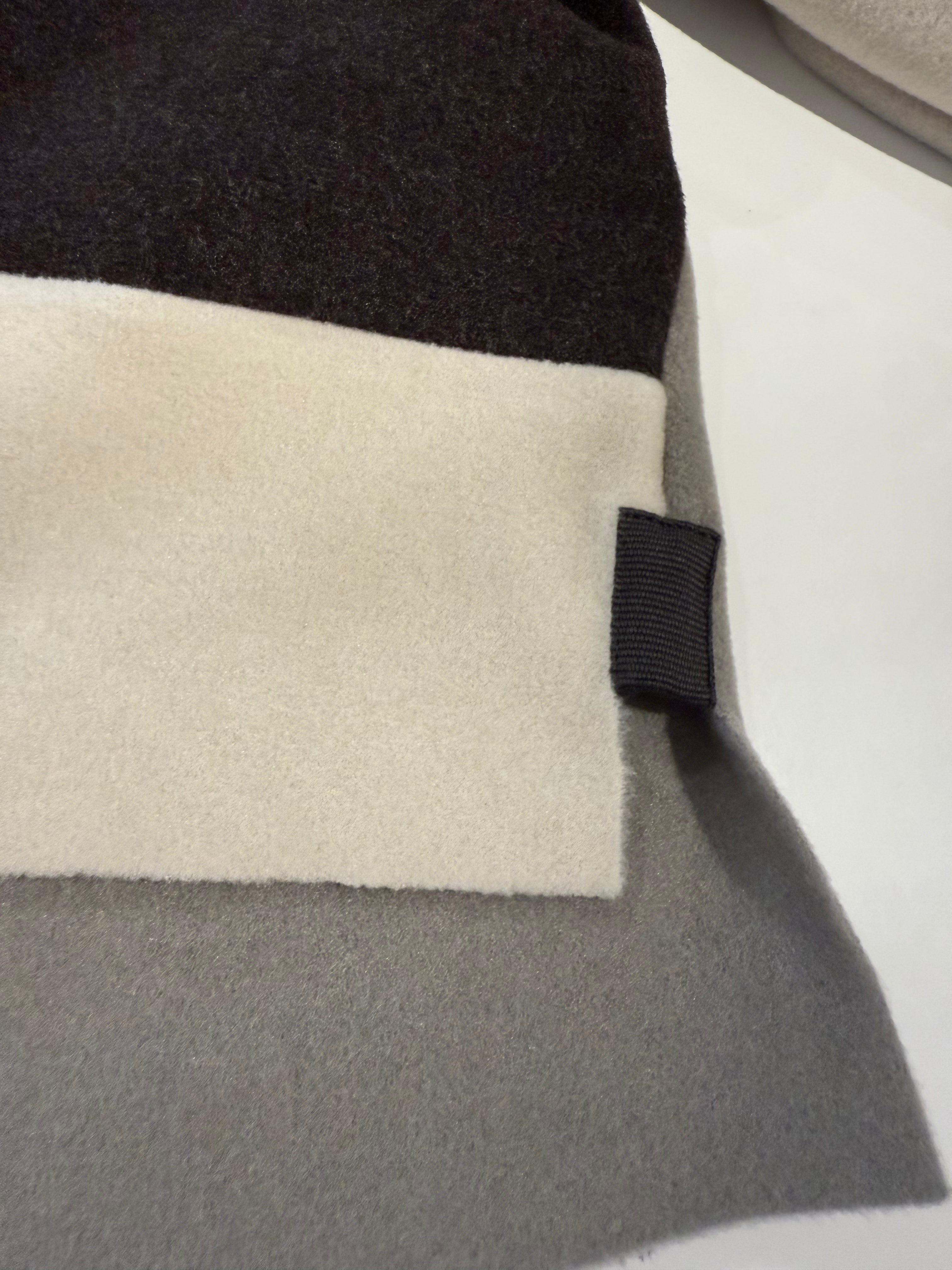SWEATER PATCH