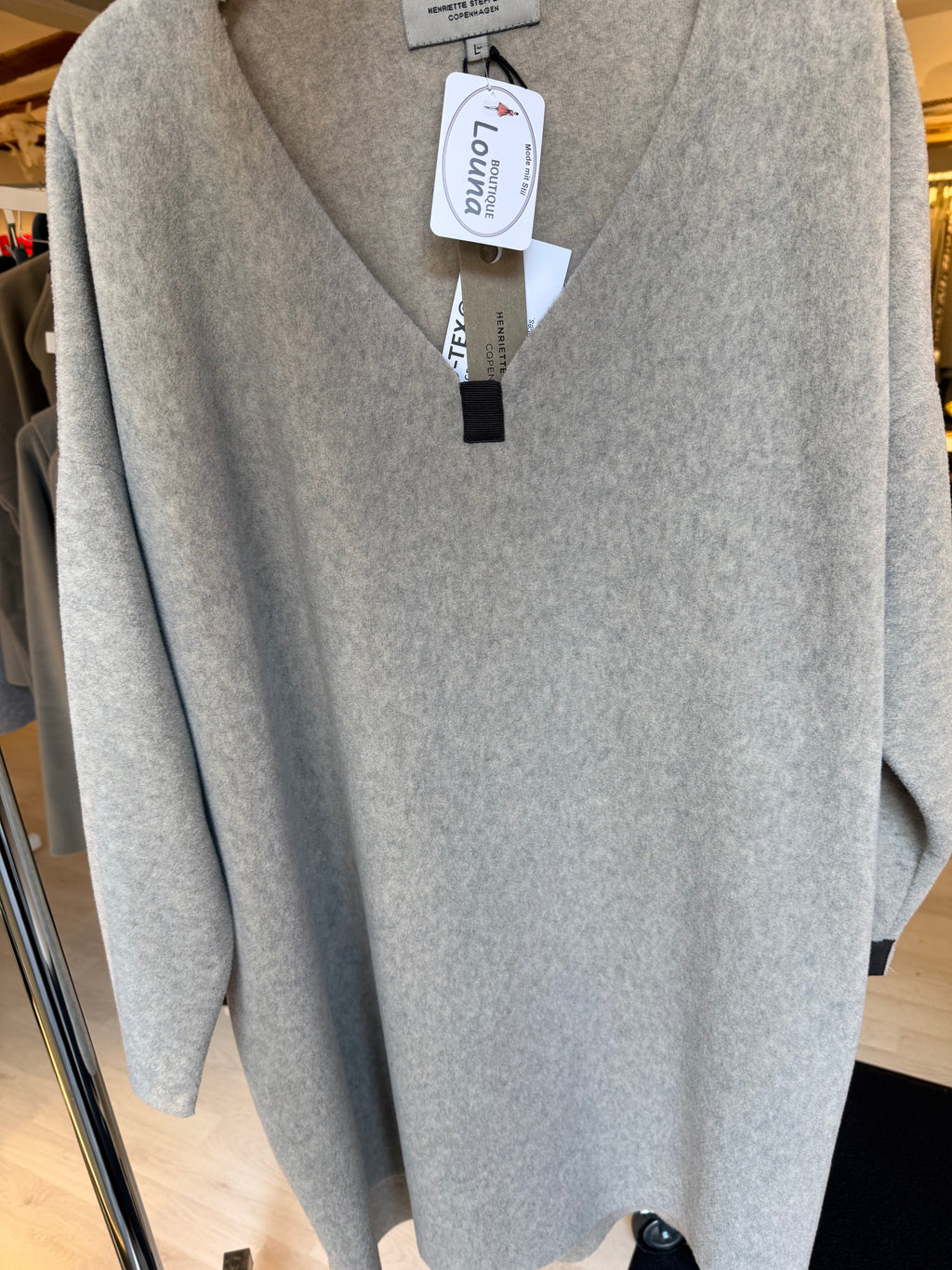 TUNIC V-NECK SAND
