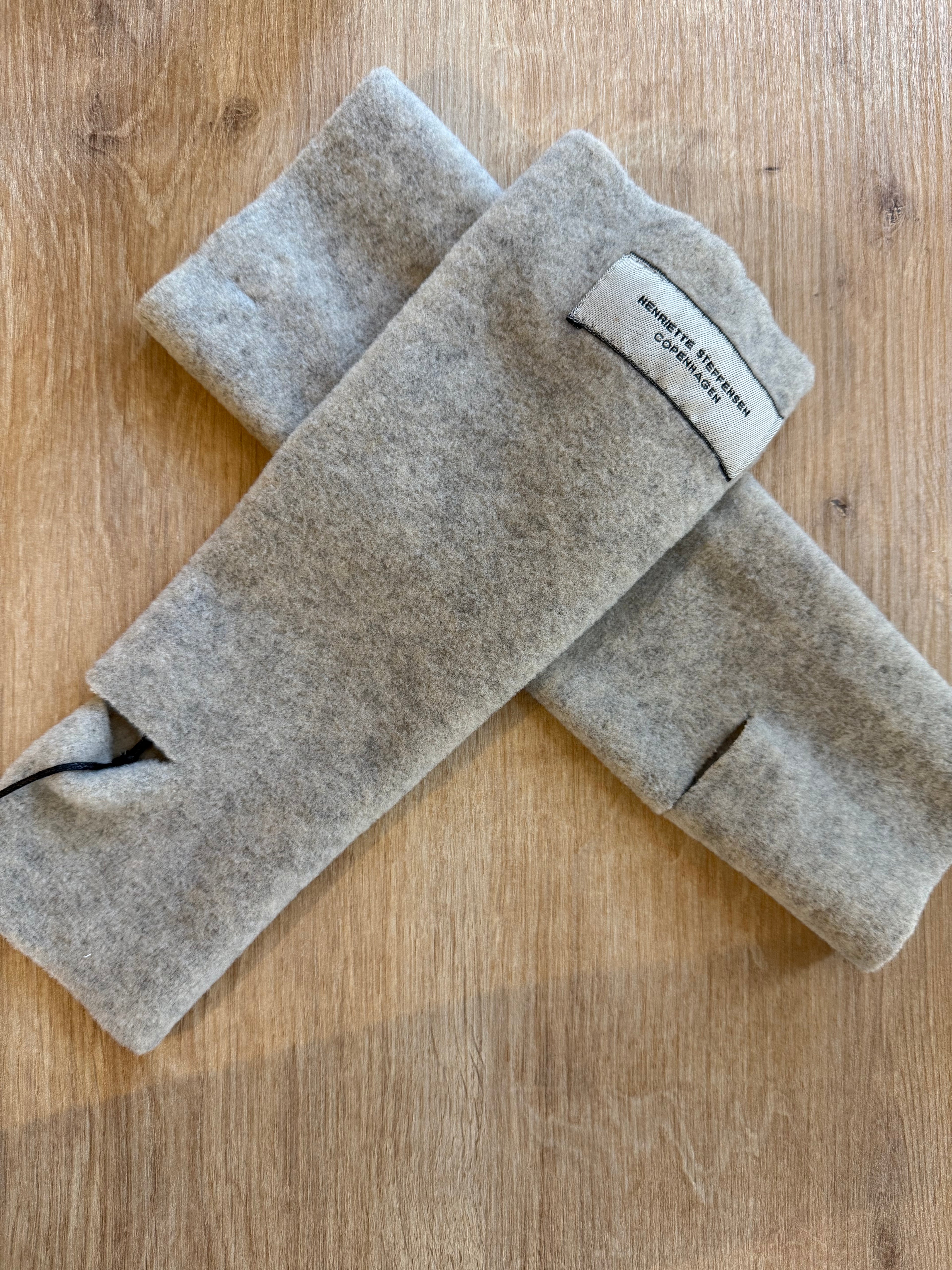 WRIST WARMER SAND