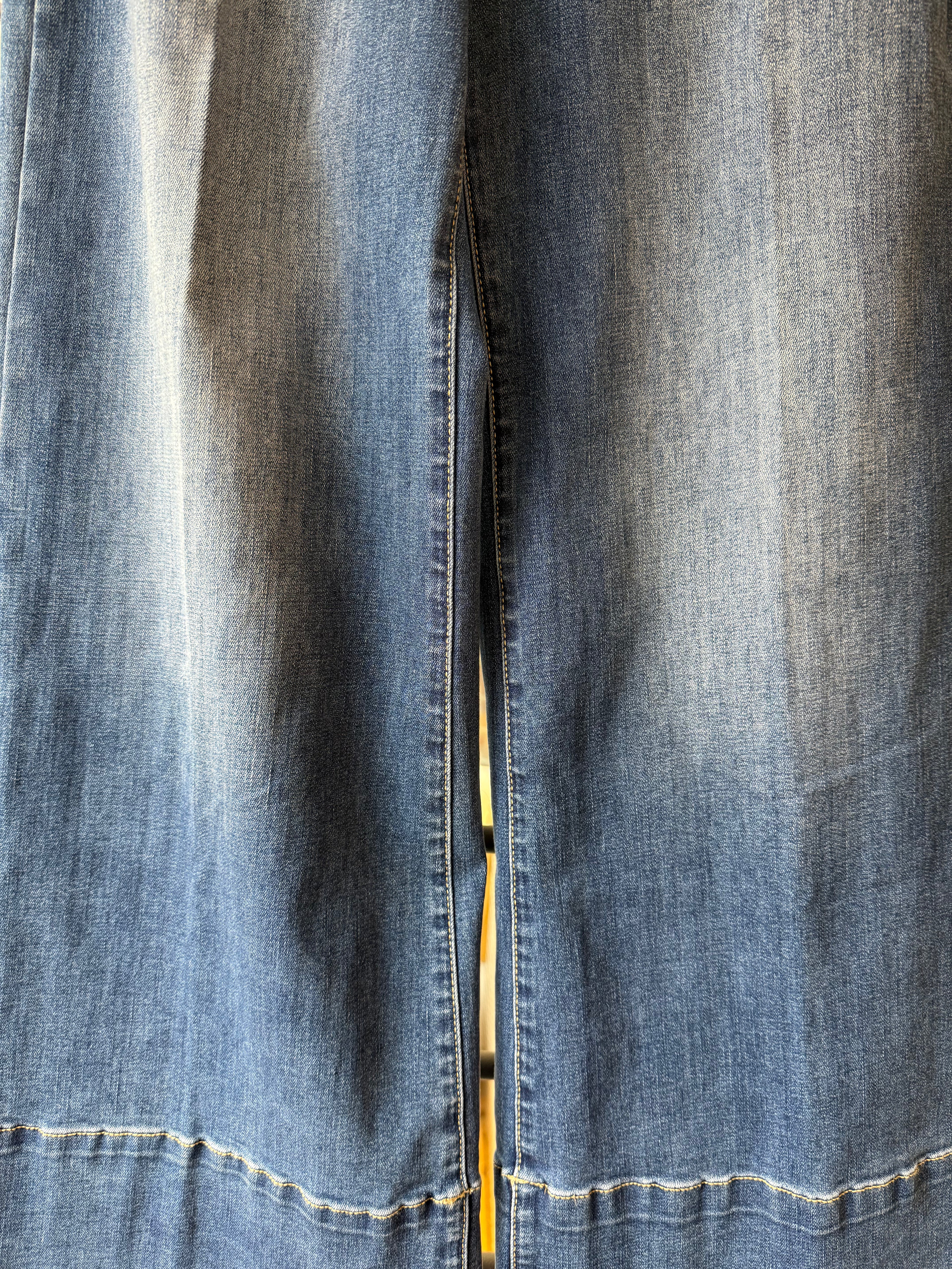 D-JEANS, LONG BEACH