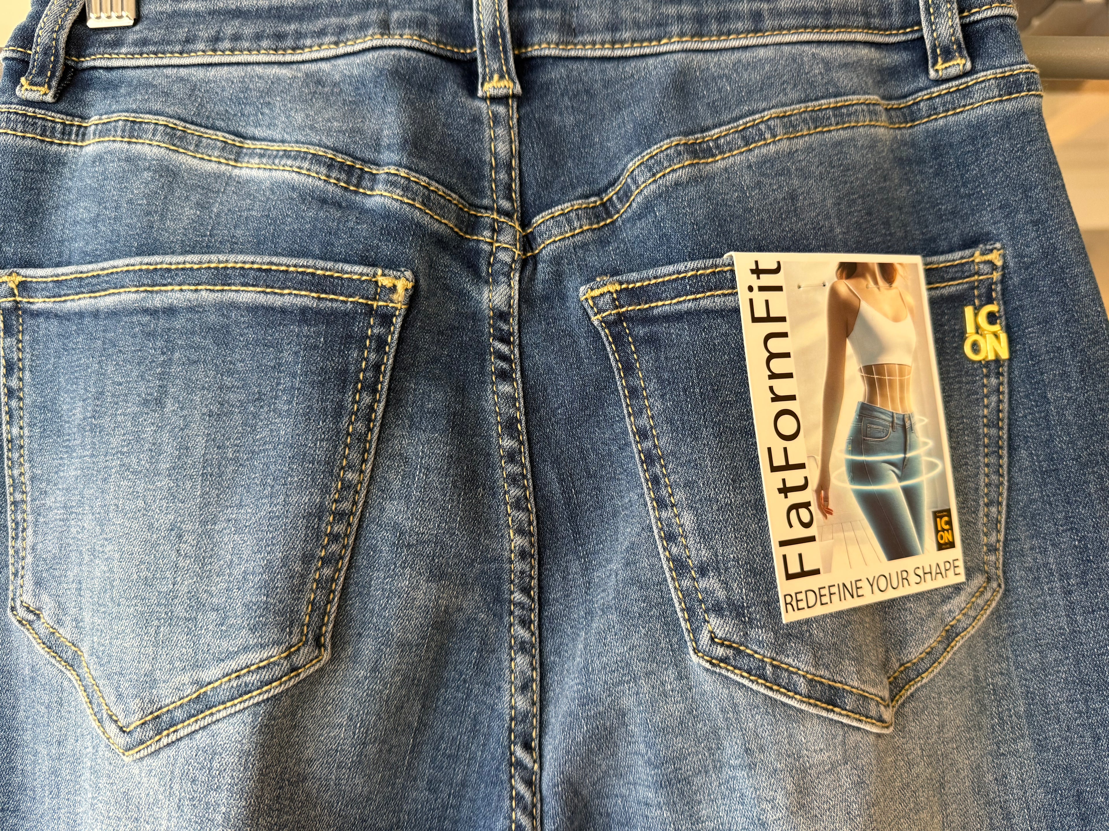 D-JEANS, LONG BEACH