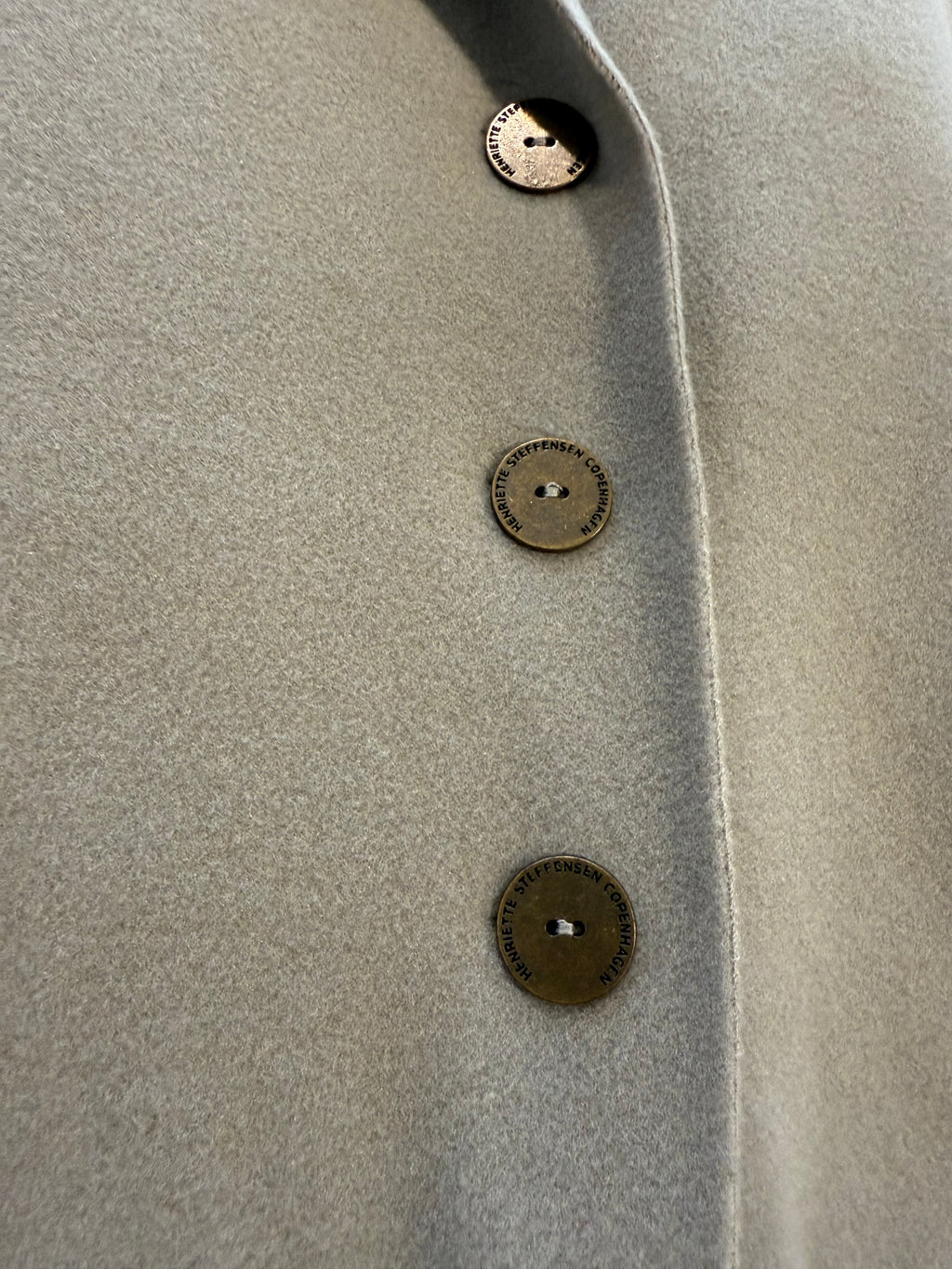 CARDIGAN ELEPHANT