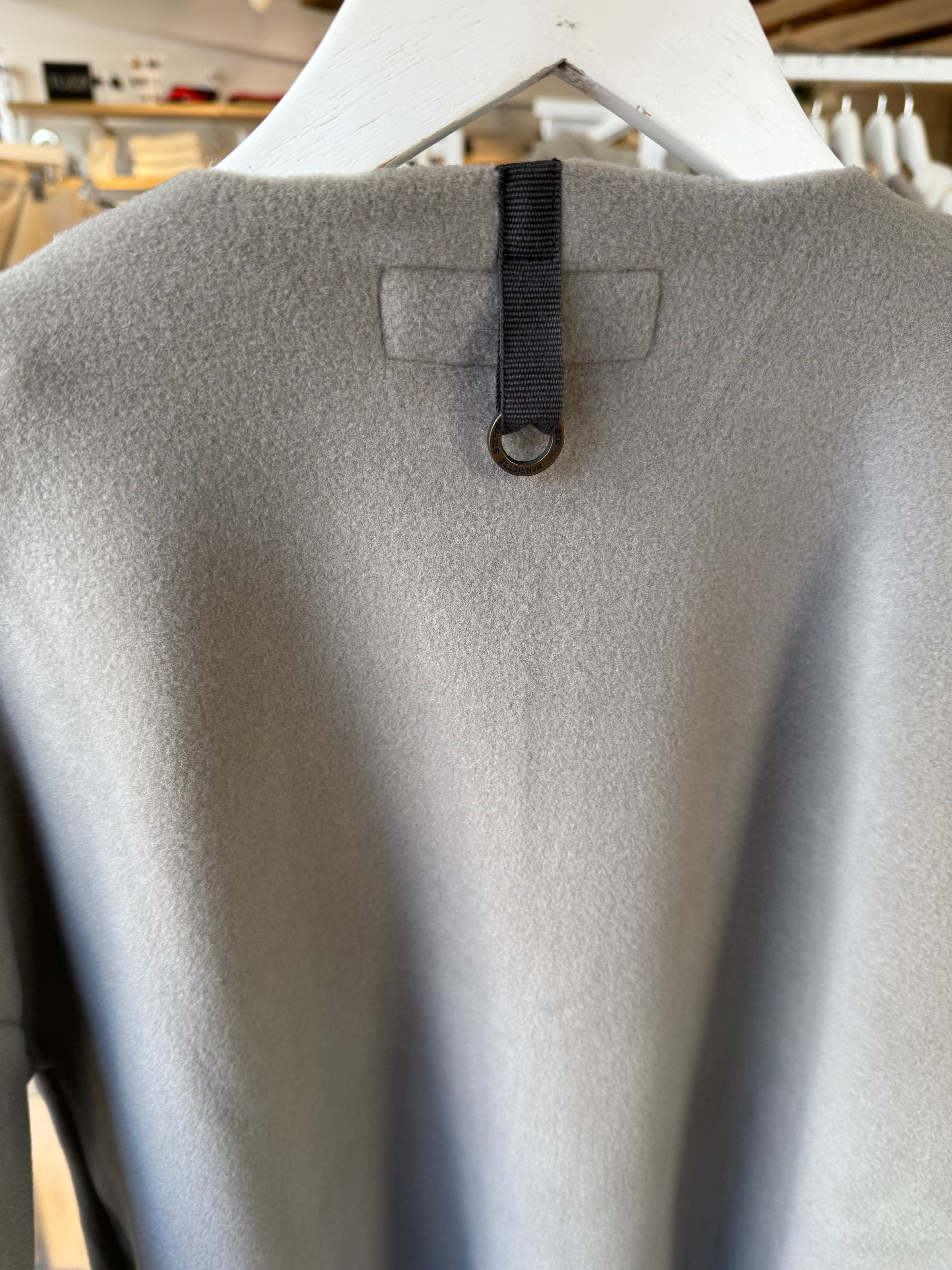 CARDIGAN ELEPHANT