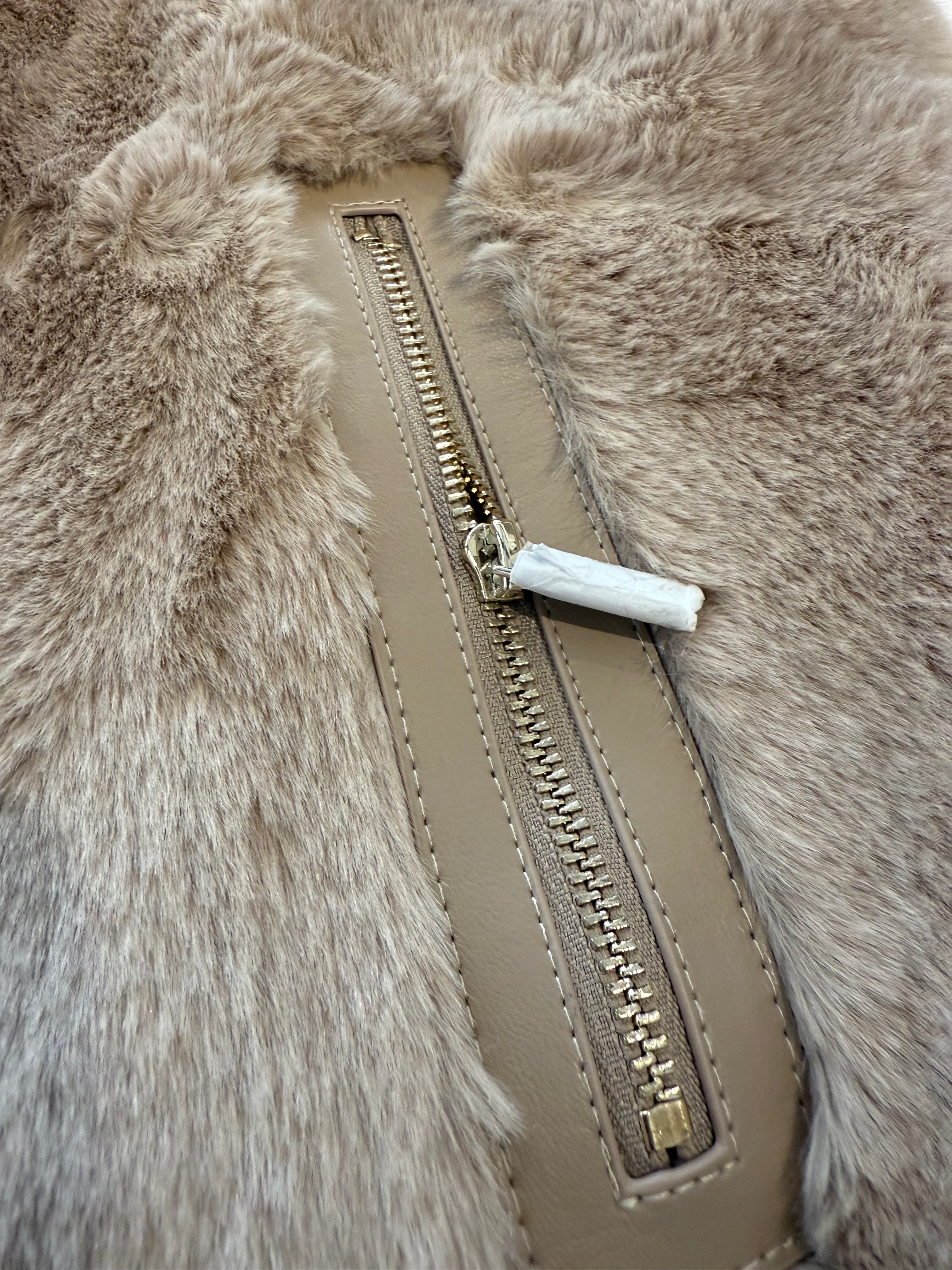 Short faux fur waistcode - Oat