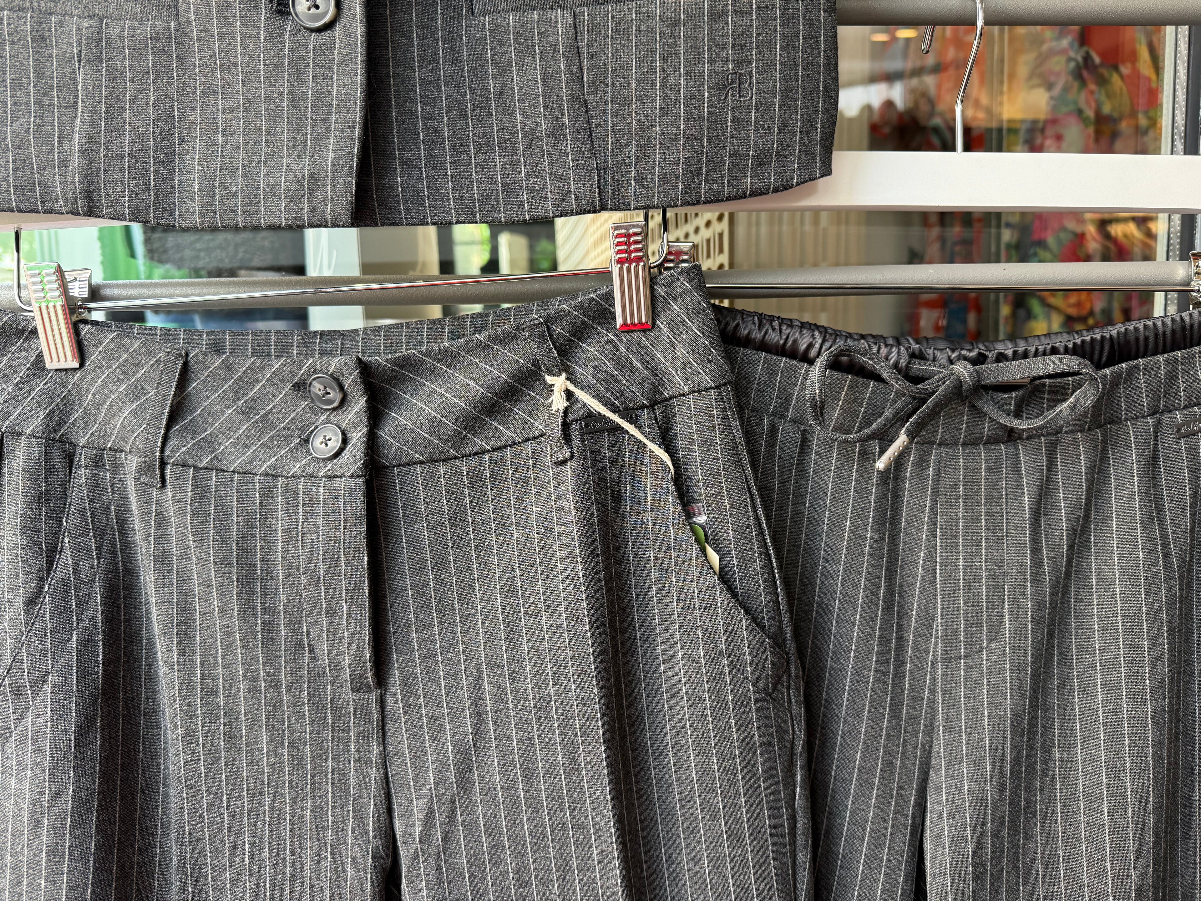 Bibette Punta Pinstripe