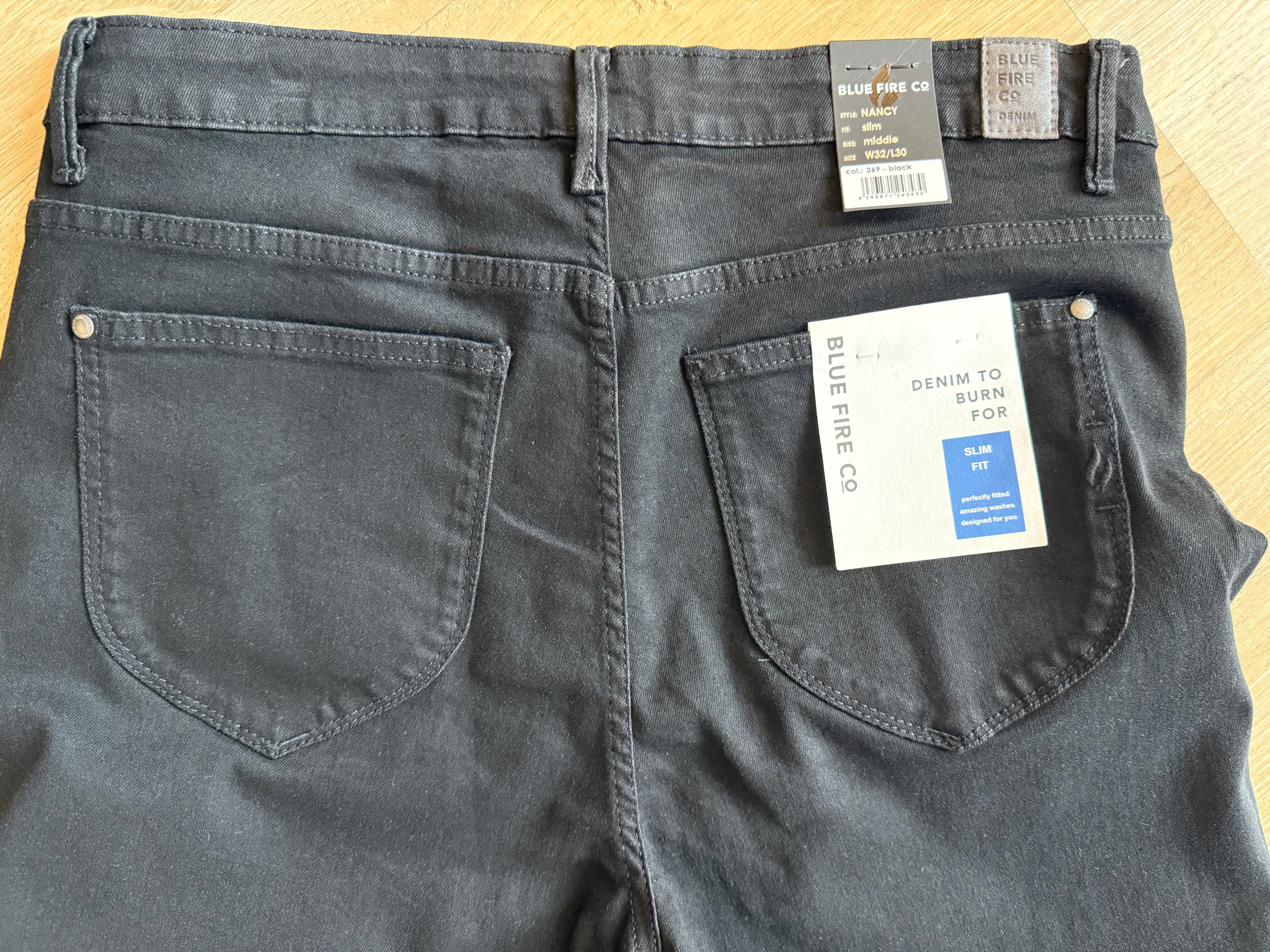 NANCY Pant