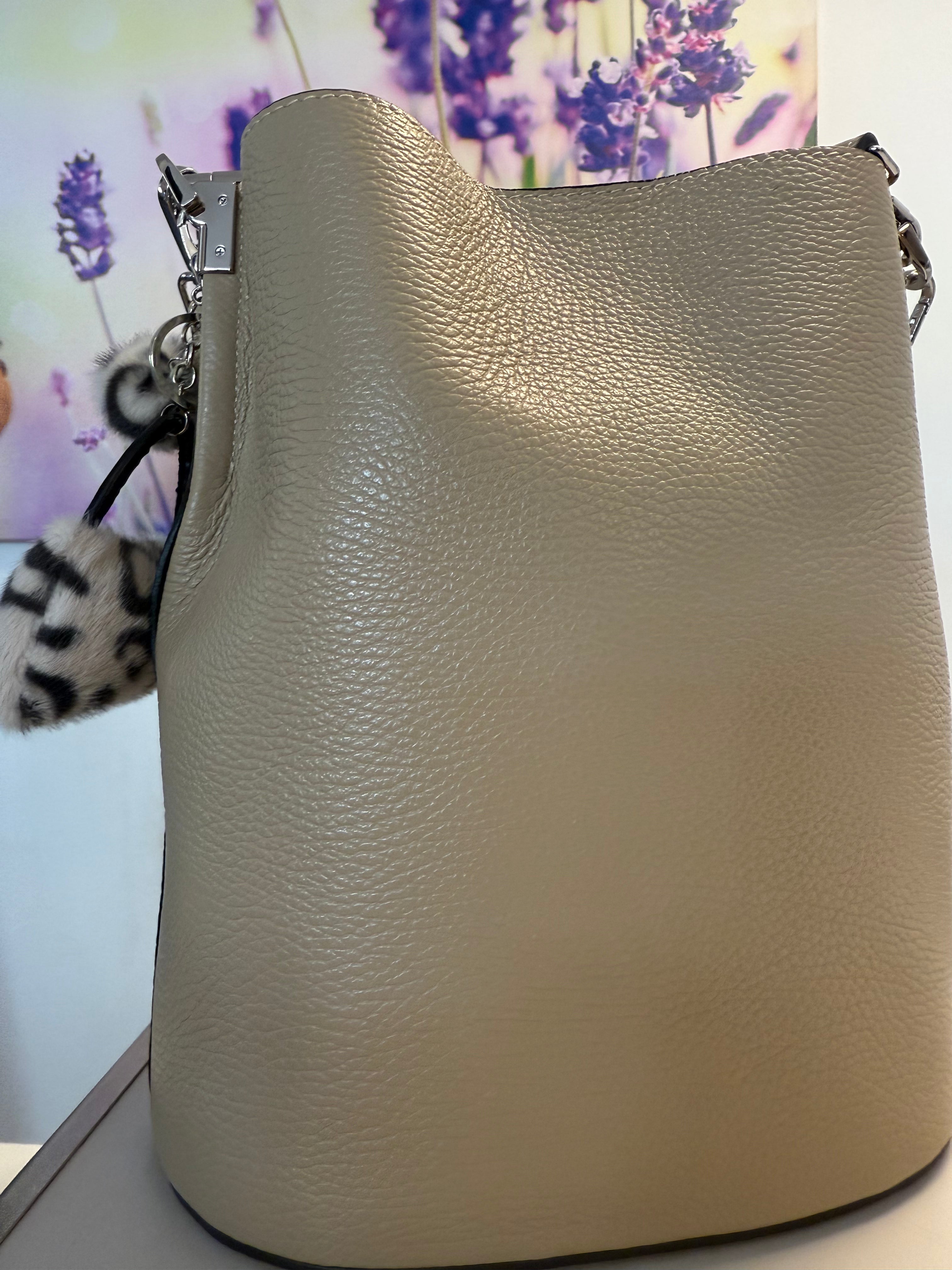 Italian Leather Bucket Bag - Beige