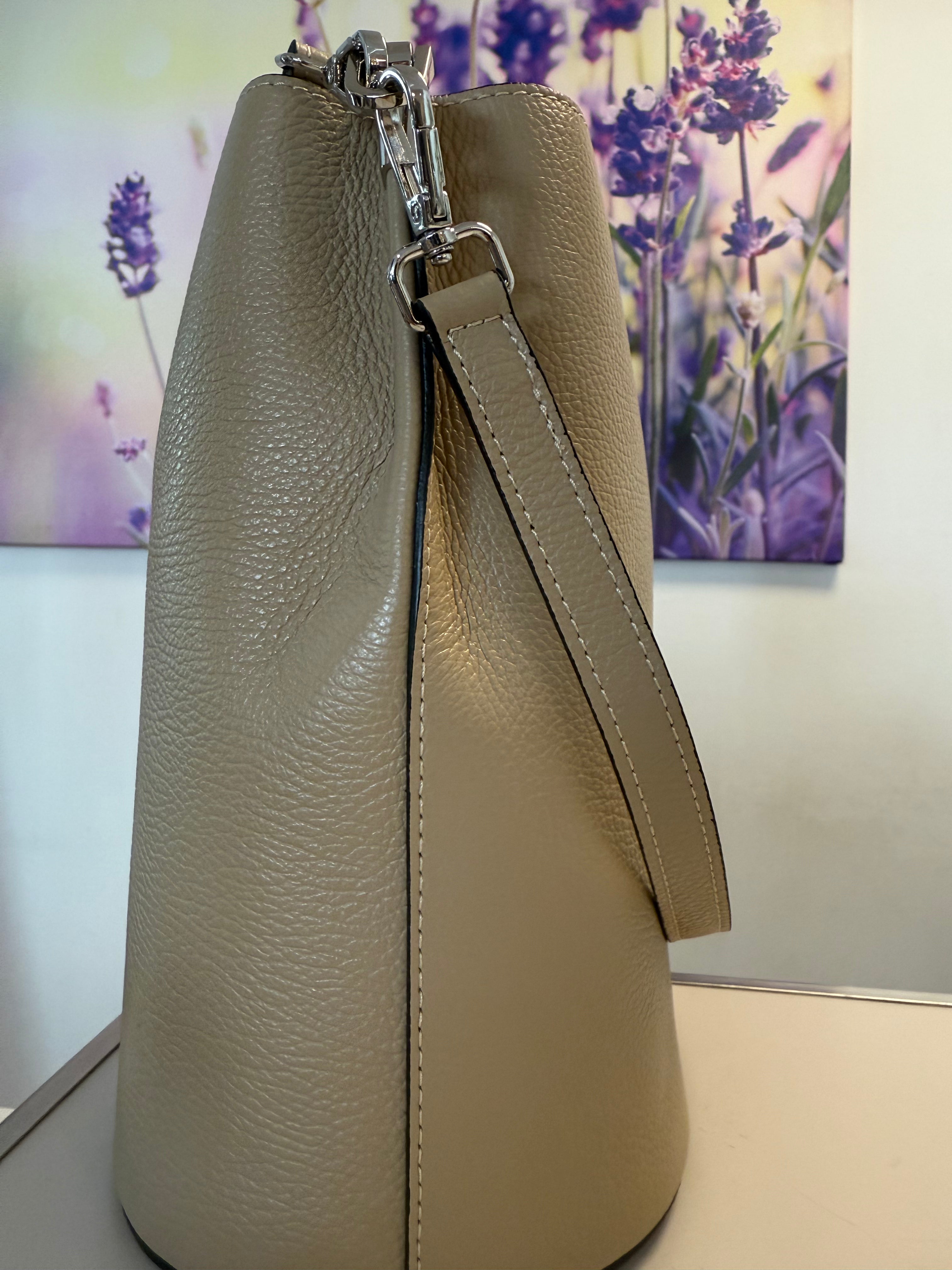 Italian Leather Bucket Bag - Beige