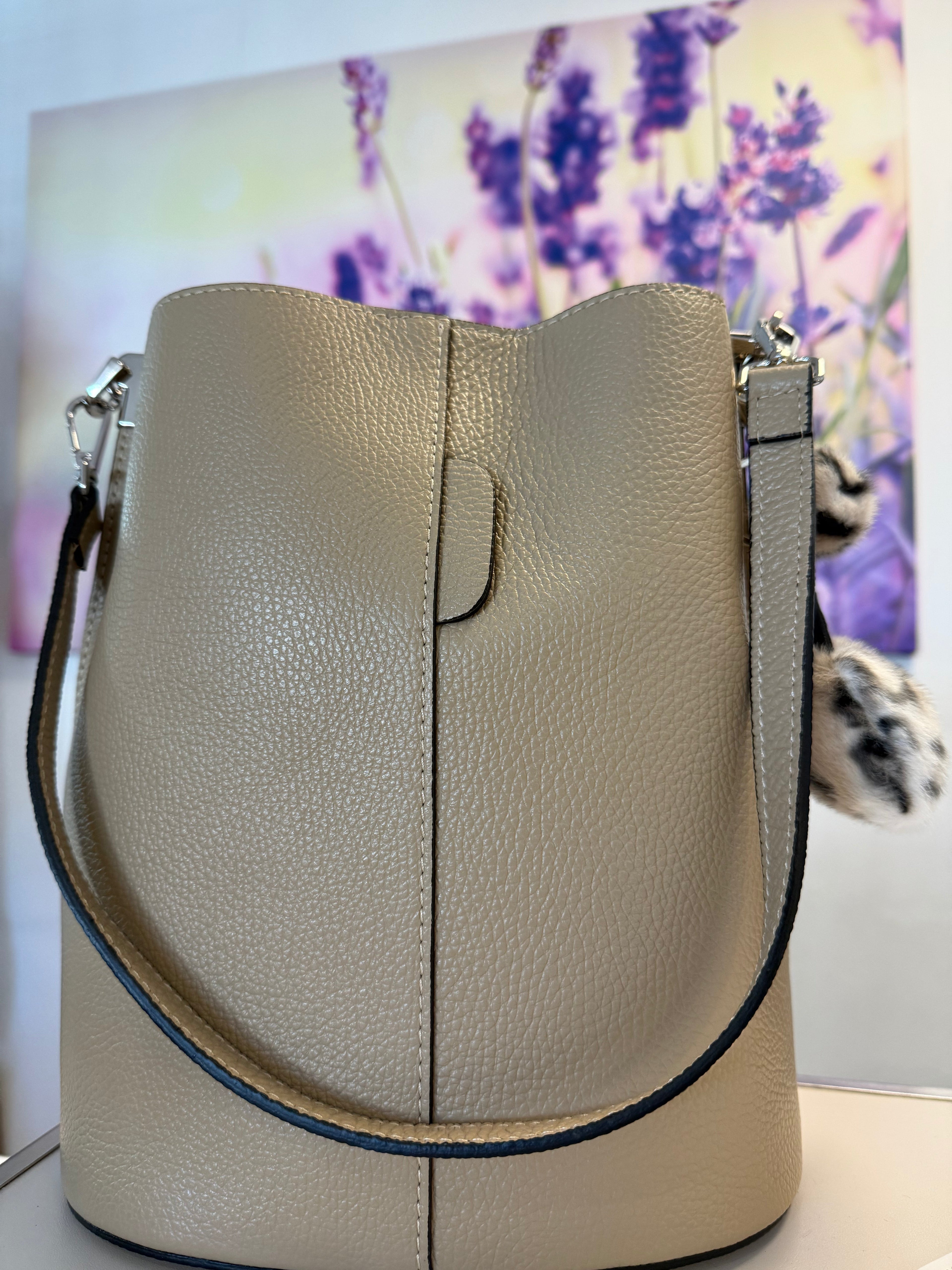 Italian Leather Bucket Bag - Beige