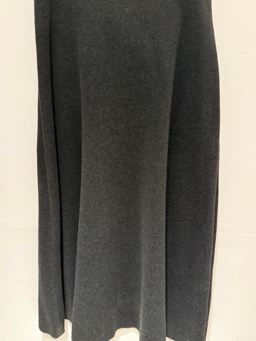 SKIRT - BLACK