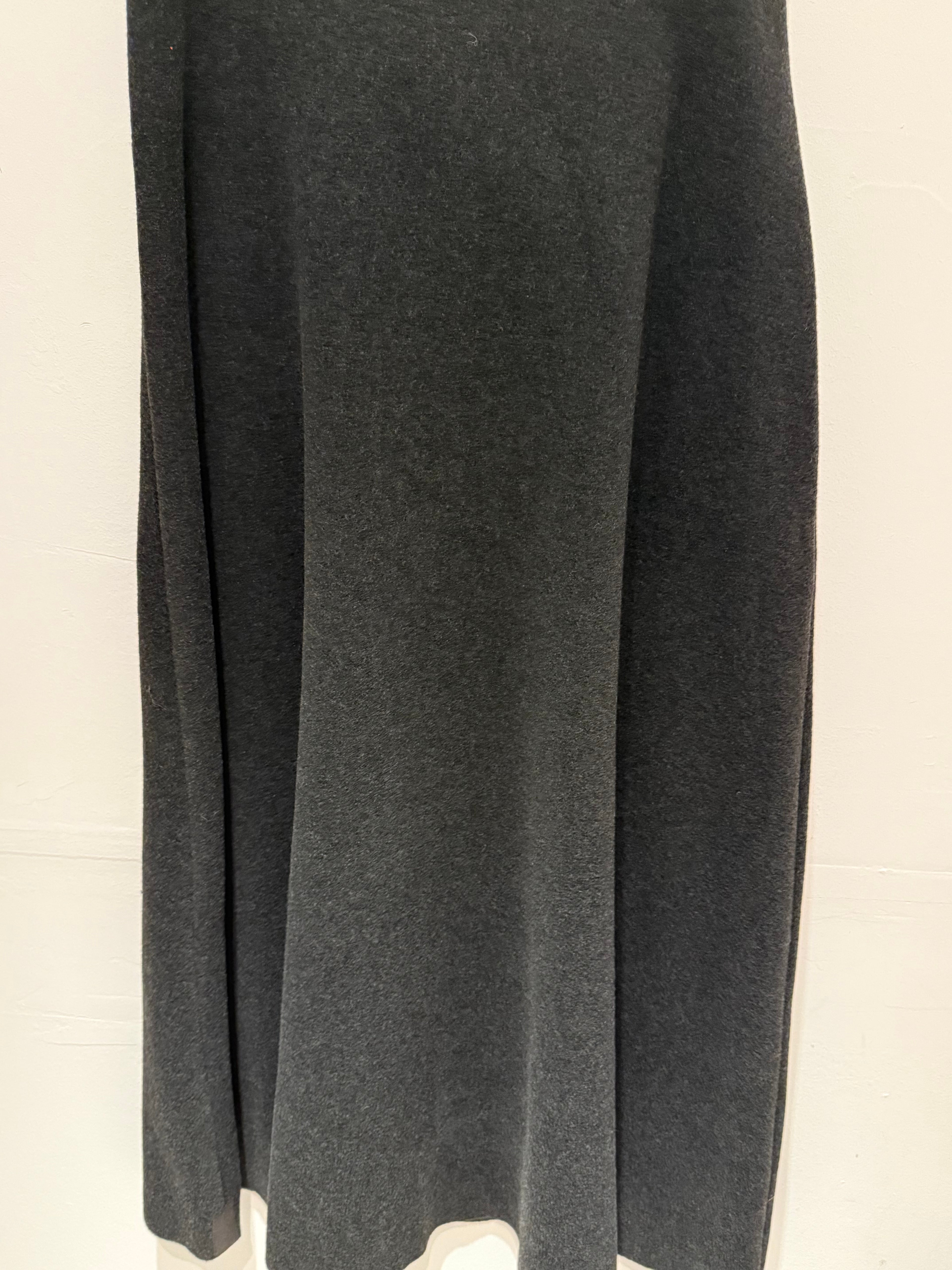 SKIRT - BLACK
