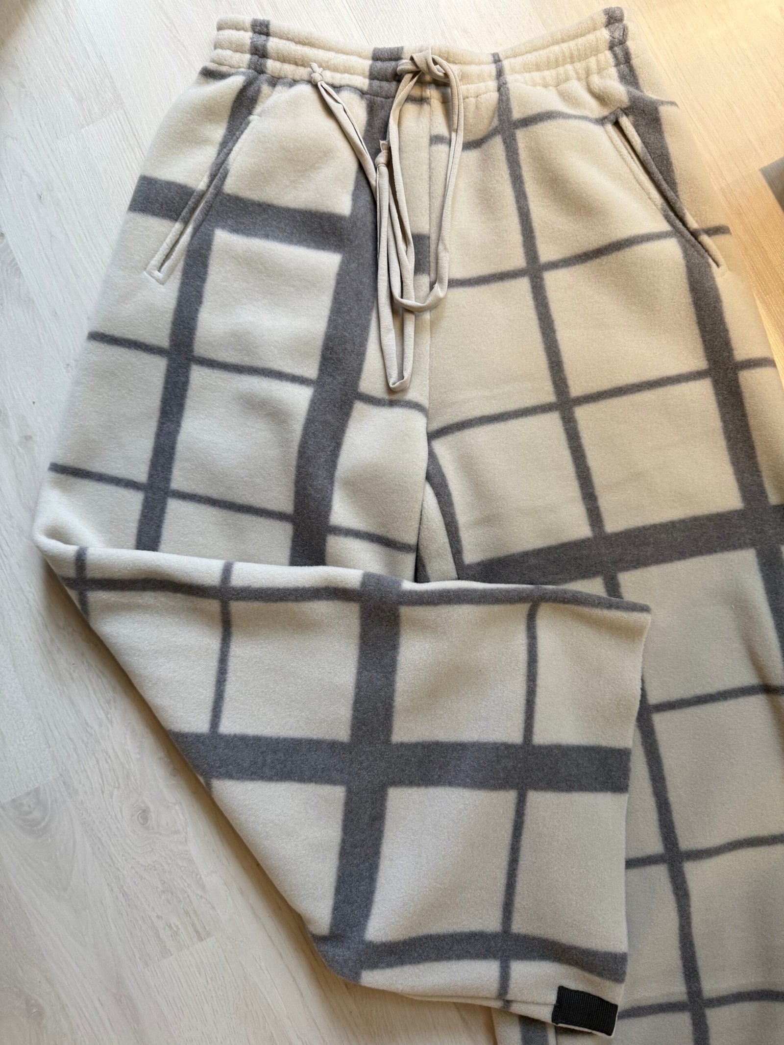 ausgestellte hose 3/4 lÄnge ausgestellte hose 3/4 lÄnge